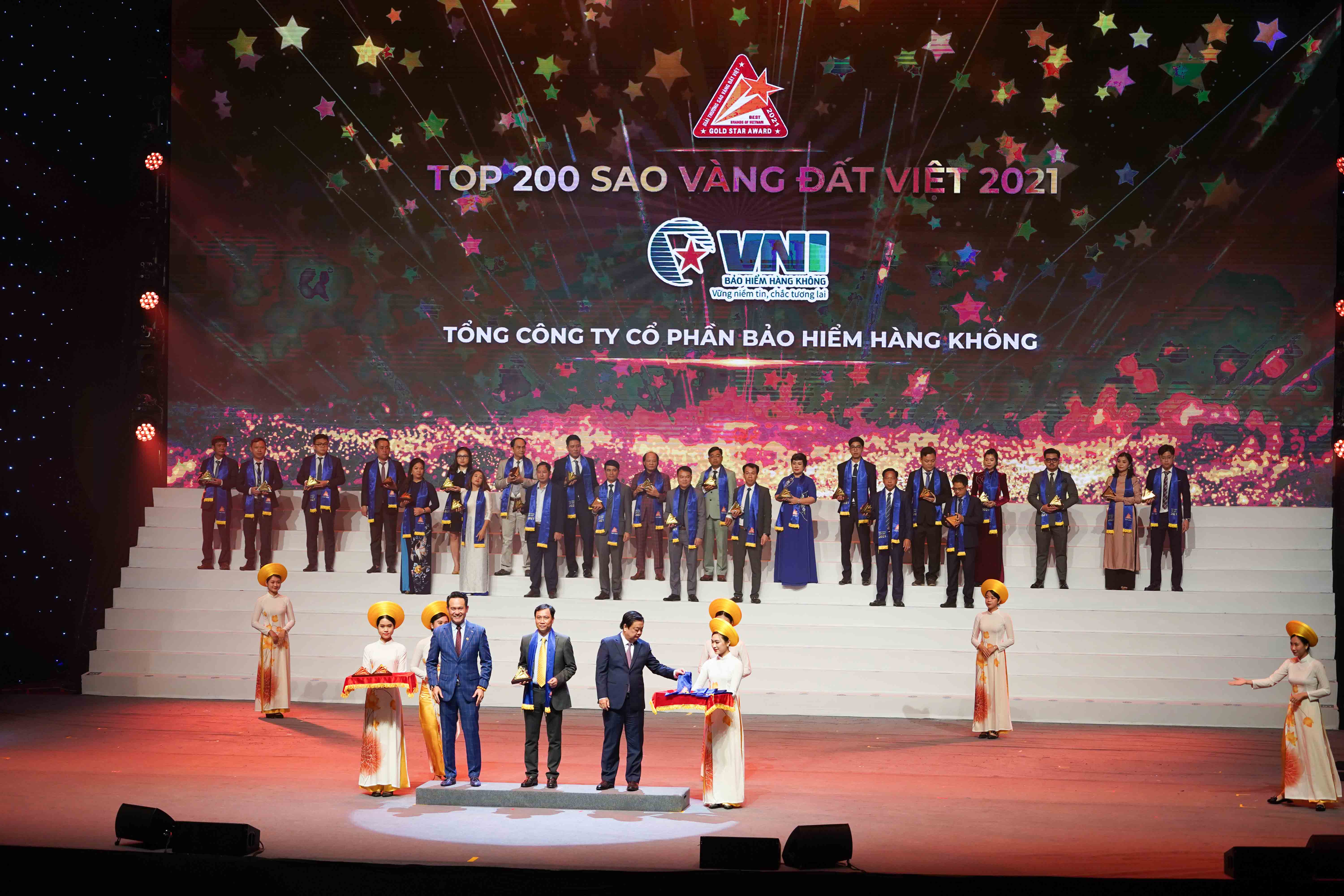 VNI nhận danh hiệu Giải thưởng Sao Vàng đất Việt 2021